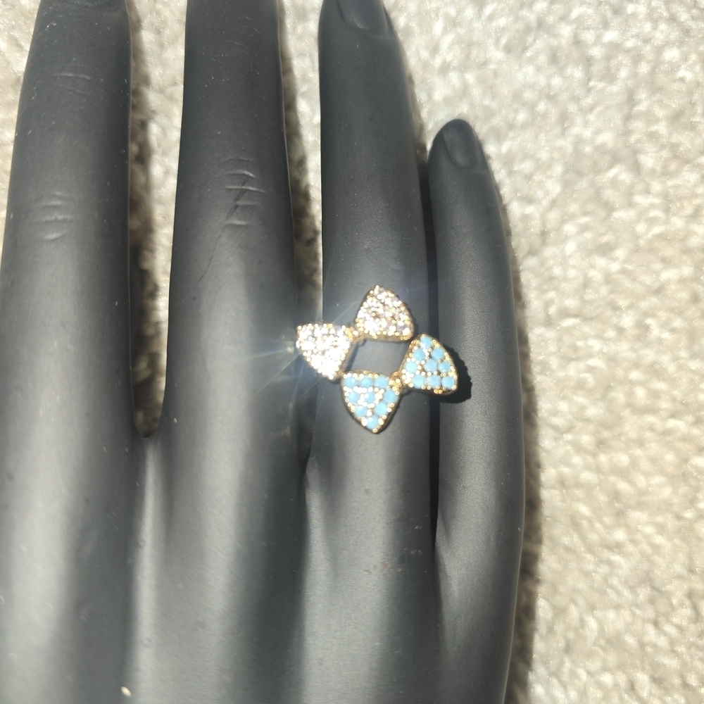 21kgp Dubai Jewelry - Chic Bow Ring with Sparkling Accents